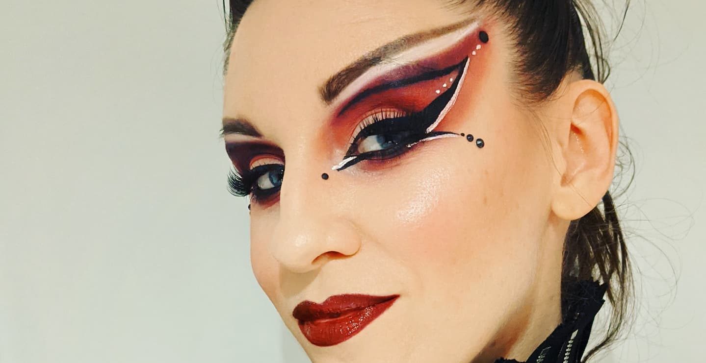 Why 80s Goth Makeup Is So Iconic & How to Get the Look